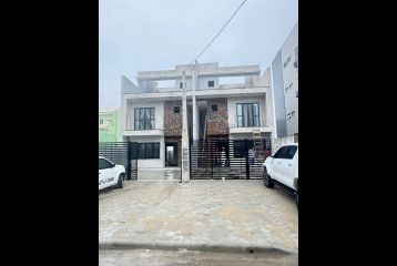 Ref 1118 Triplex no Balneário Monções 